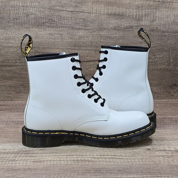 Dr. Martens 11822 Men\'s Sz 8 Women\'s Sz 9 White Smooth Leather Combat Boots NEW main image 7